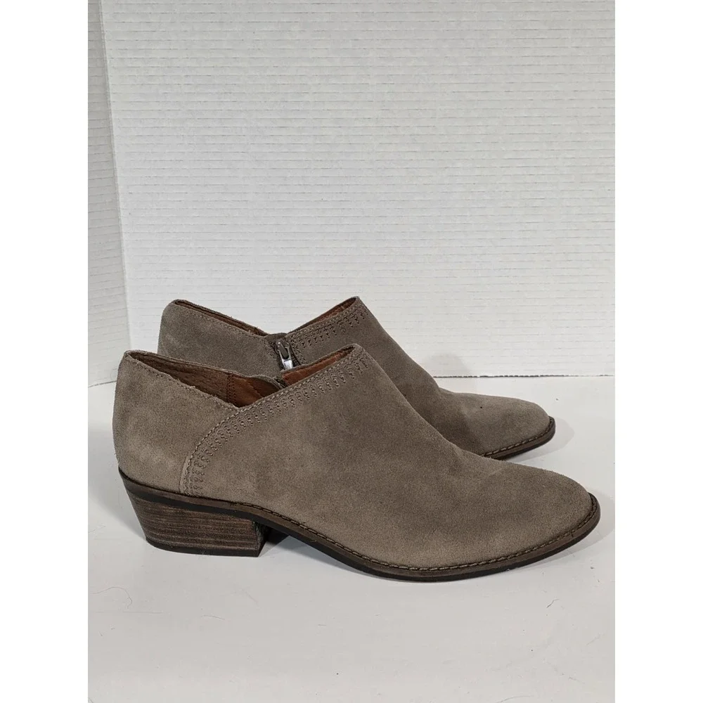 Lucky Brand Barough Ankle Boots Womens Sz 10 Brown Suede Beige Booties Side Zip